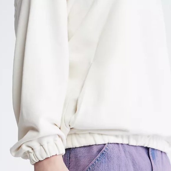 Calvin Klein Relaxed Fit White Sweatshirt - Picture 3 of 6